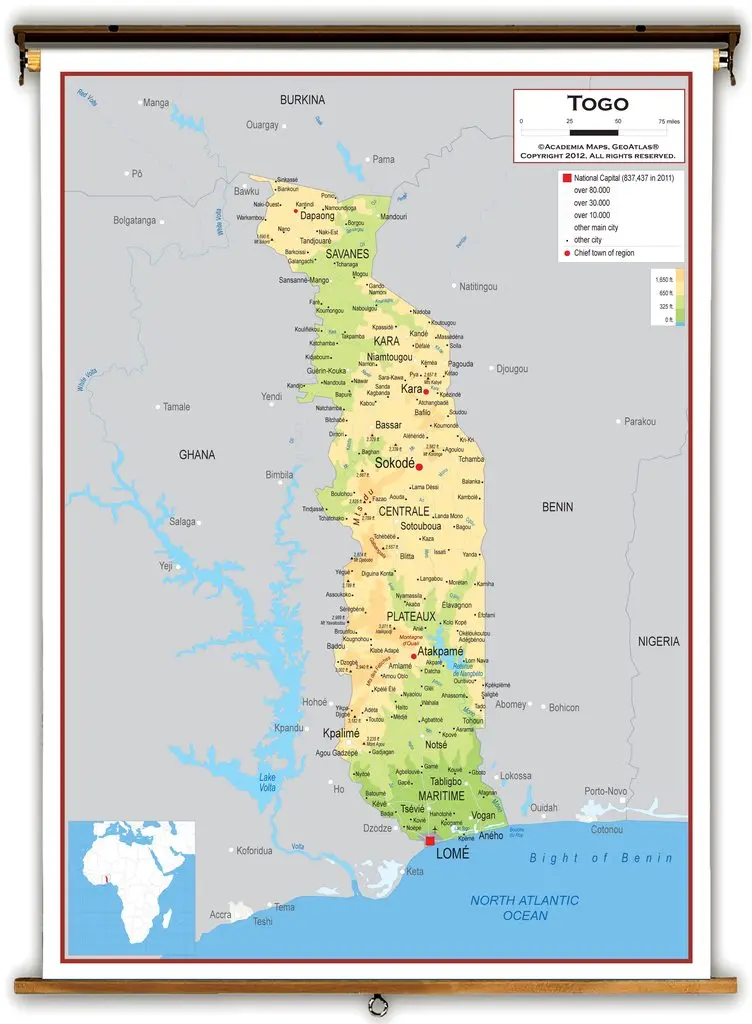Map: Elevation map of Togo, showing towns and cities.