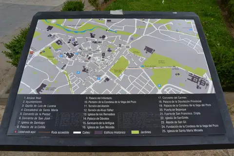Map: Mapa Turstico de Guadalajara 27189880423