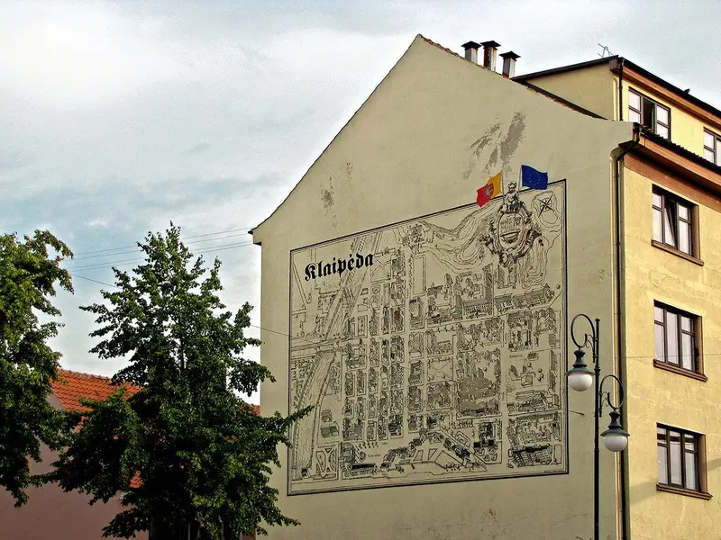 Map: Mural depicting a map of old Klaipėda oldtown
