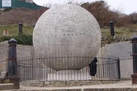 Map: The Great Globe at Swanage, England: built in 1887. one of the largest stone spheres in the world.